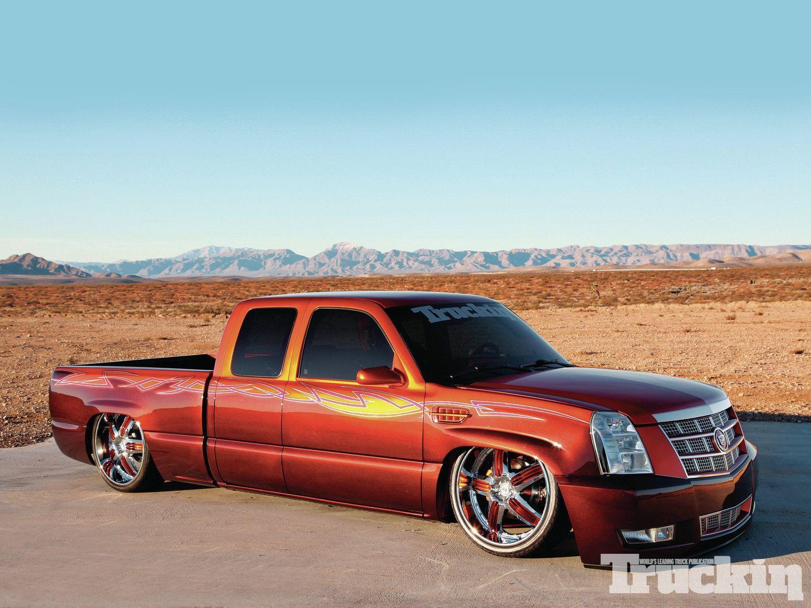 1600x1200 Drop Trucks Wallpaper