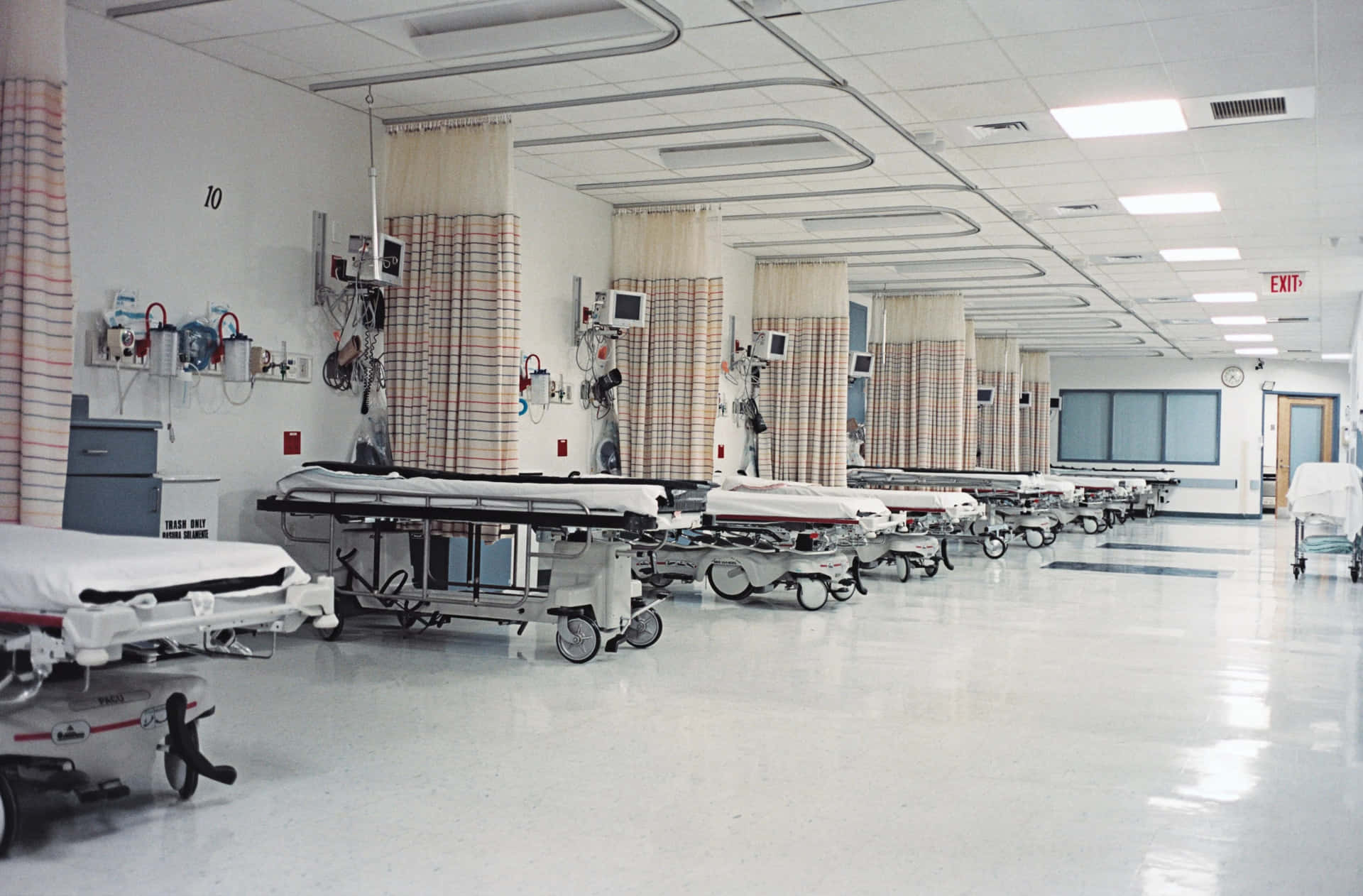 1920x1262 Hospital Room Background