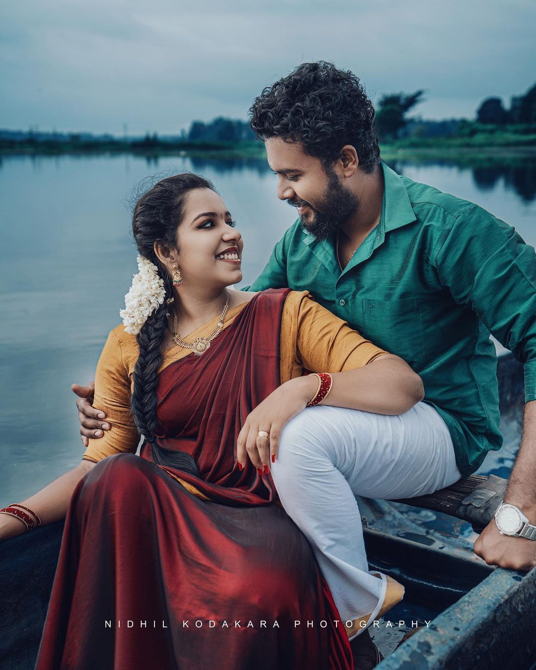 1080x1350 couple. Couple picture poses, Cute couple poses, Couple photography poses