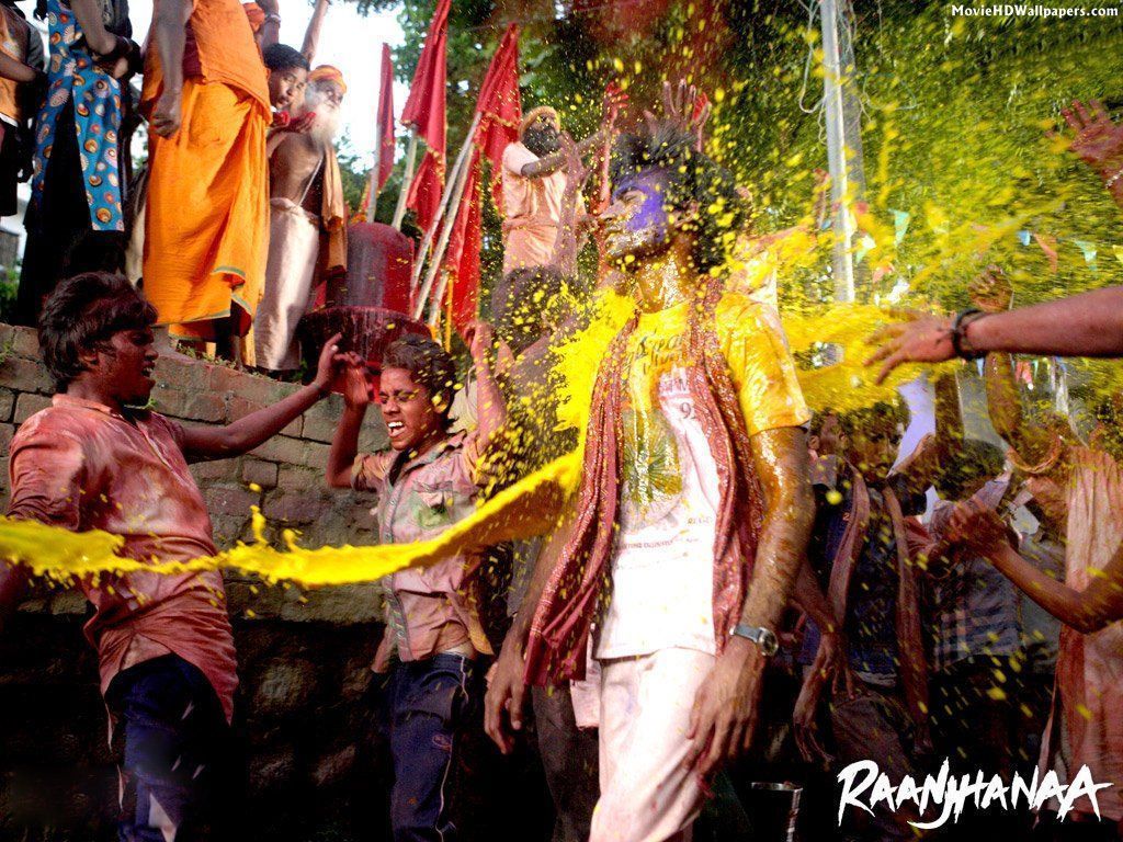 1024x768 Raanjhanaa Holi Stills HD Wallpaper