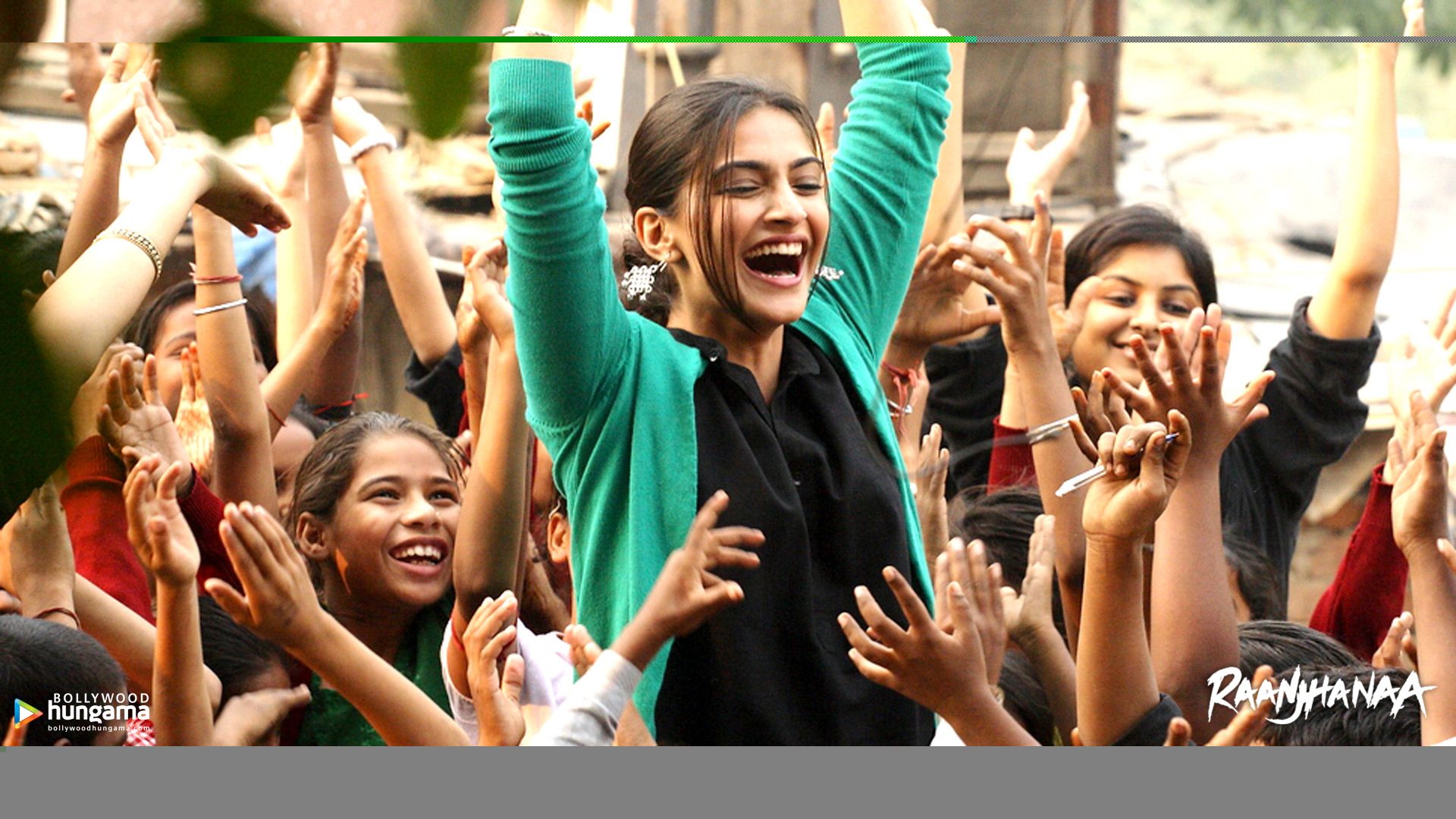1920x1080 Raanjhanaa 2013 Wallpaper. Raanjhanaa 2013 HD Image. Photo Raanjhanaa 9