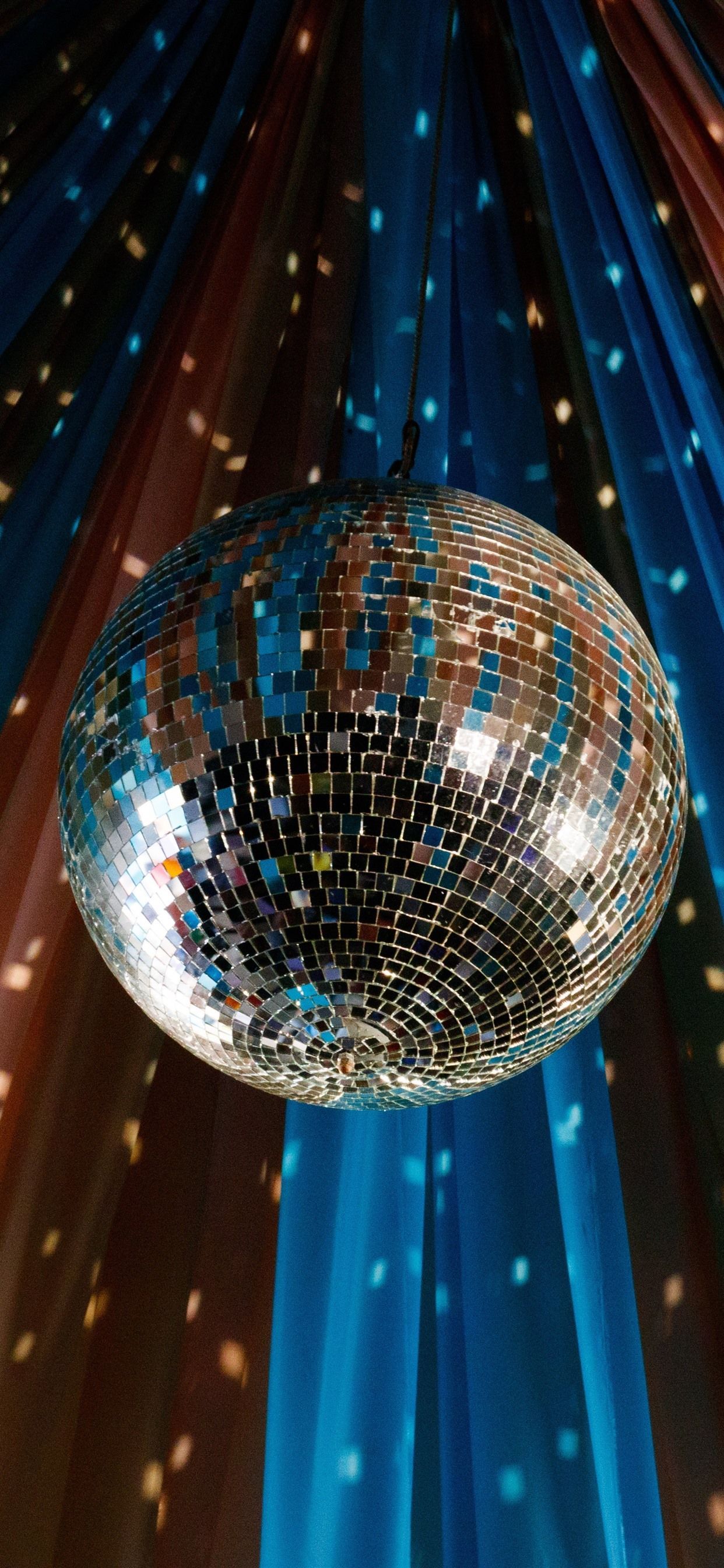 1242x2688 Mirror Ball Wallpaper