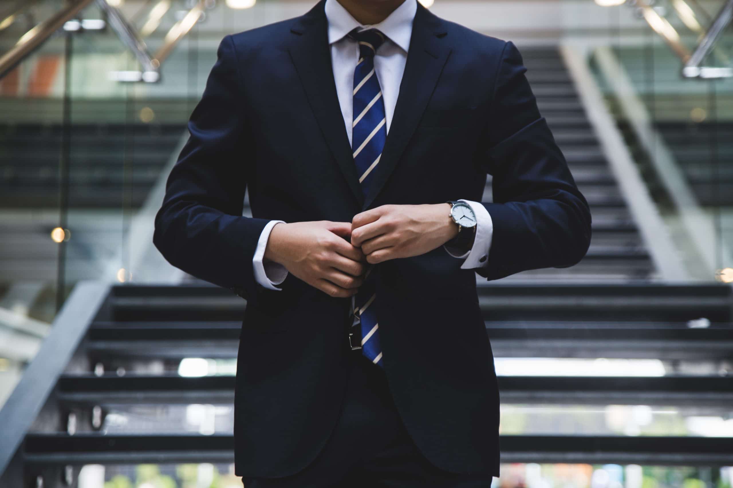 2560x1706 What to Wear to The Interview for Men Solution Group