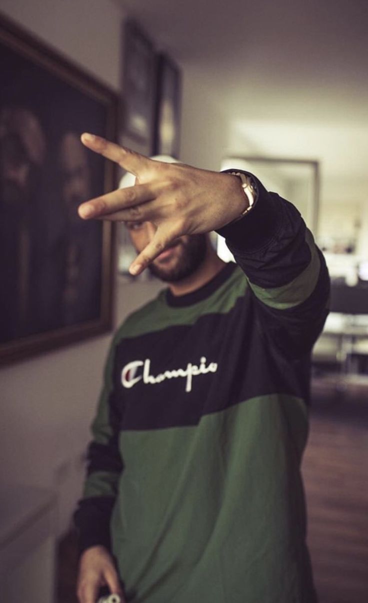 736x1206 Deutschrap Wallpaper