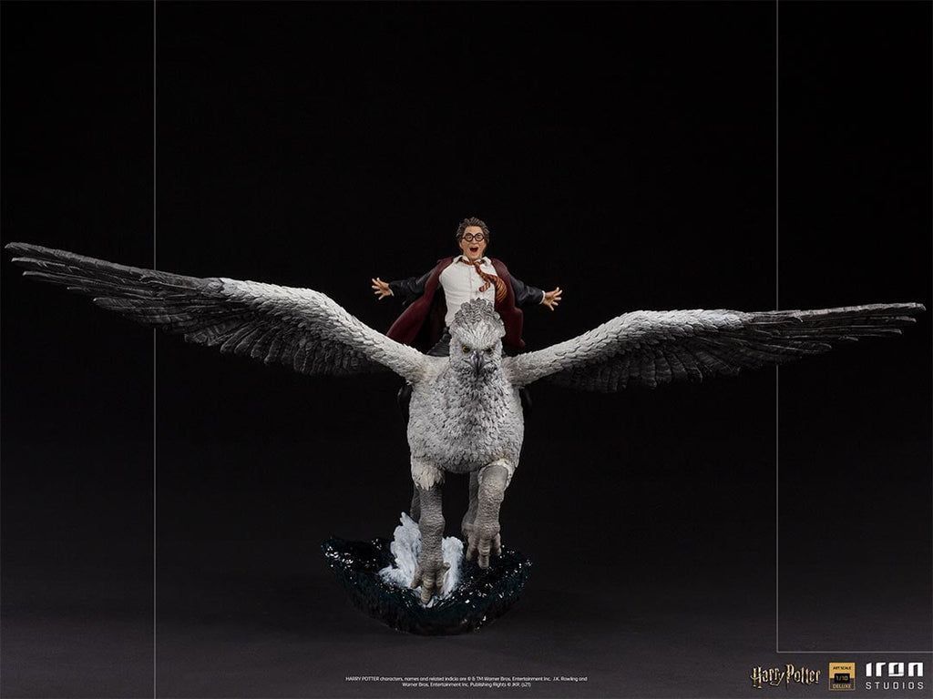 1024x768 Iron Studios Harry Potter And The Prisoner Of Azkaban Harry Potter And Buckbeak Deluxe Art Scale 1 10 Statue