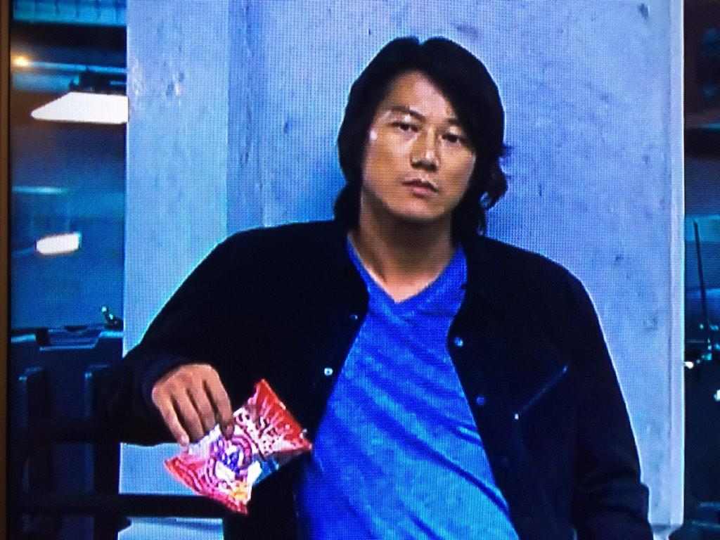 1024x768 4D on X: Han Lue eating a packet of in Fast and Furious 6. Very subtle product placement. / X