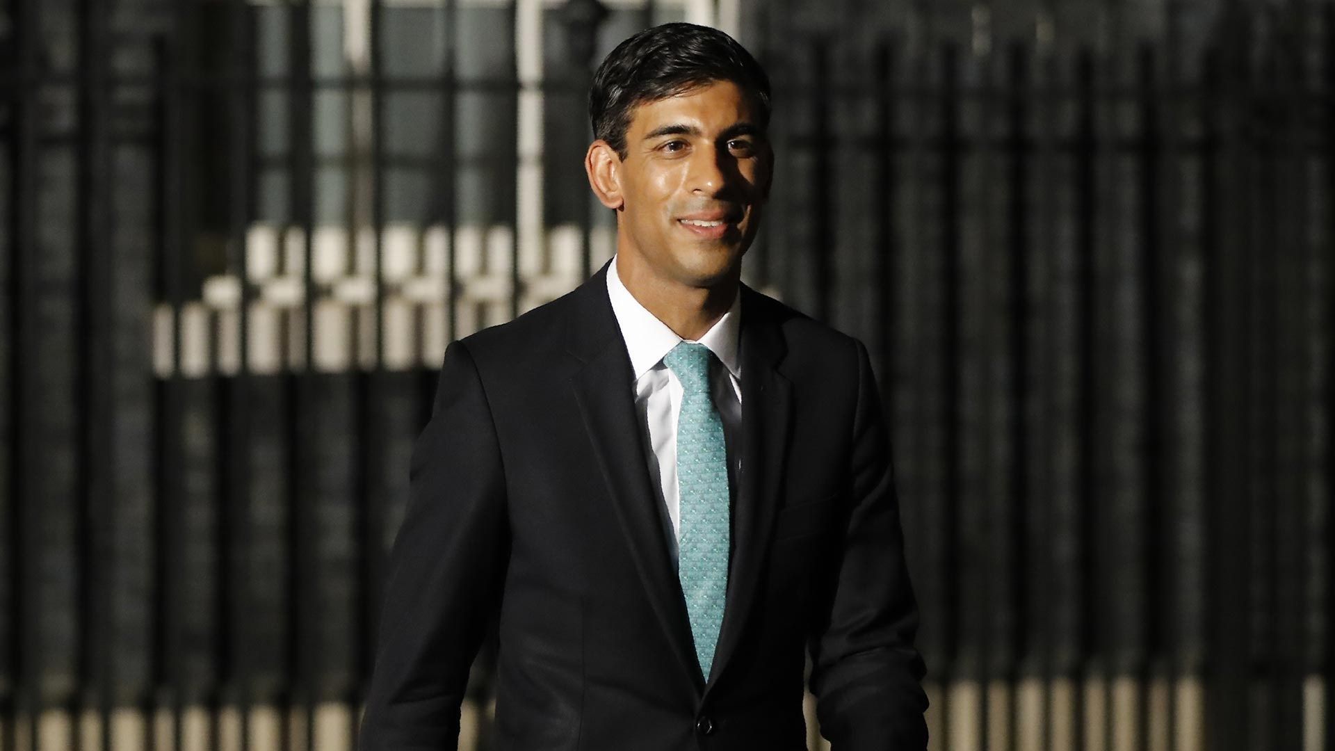 1920x1080 Is Rishi Sunak hot or are we just bored?