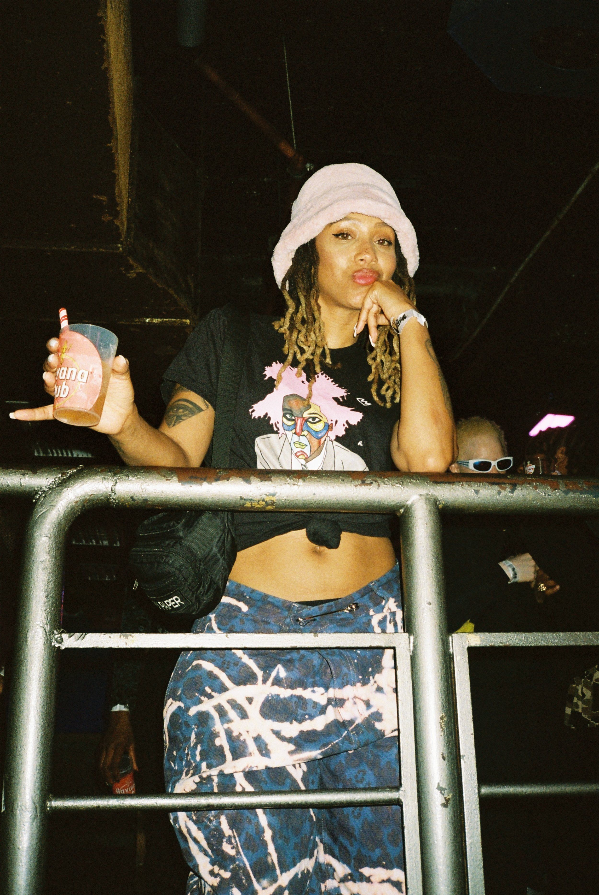 2500x3731 PINKPANTHERESS, PARIS ATFER PARTY