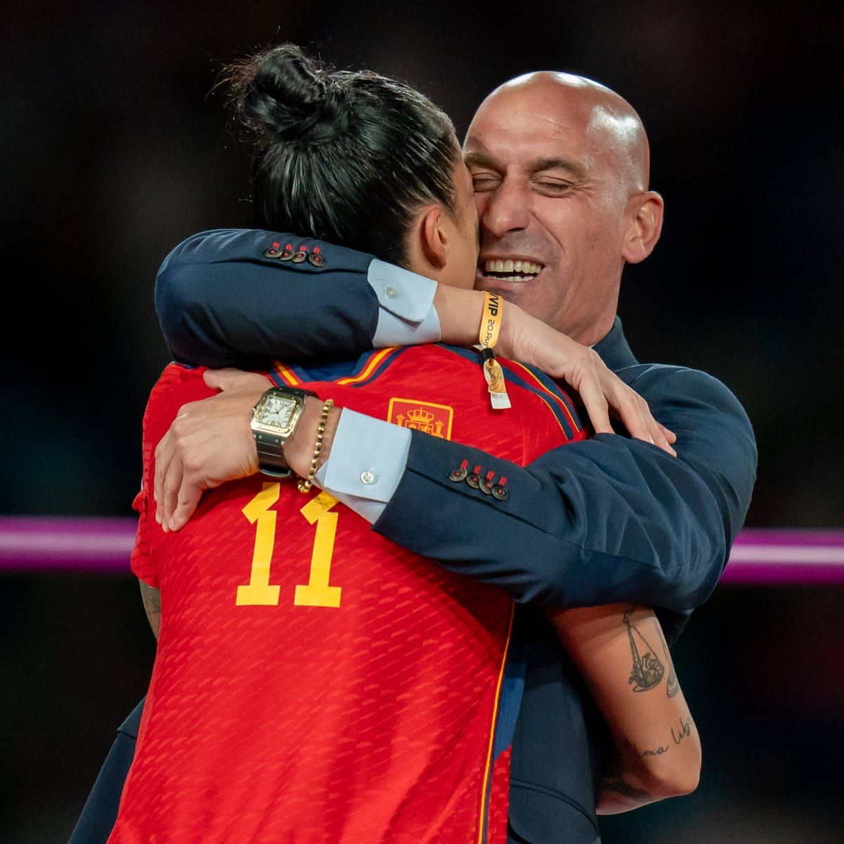 1200x1200 Luis Rubiales criticized for kissing Jennifer Hermoso on the lips on FanNation