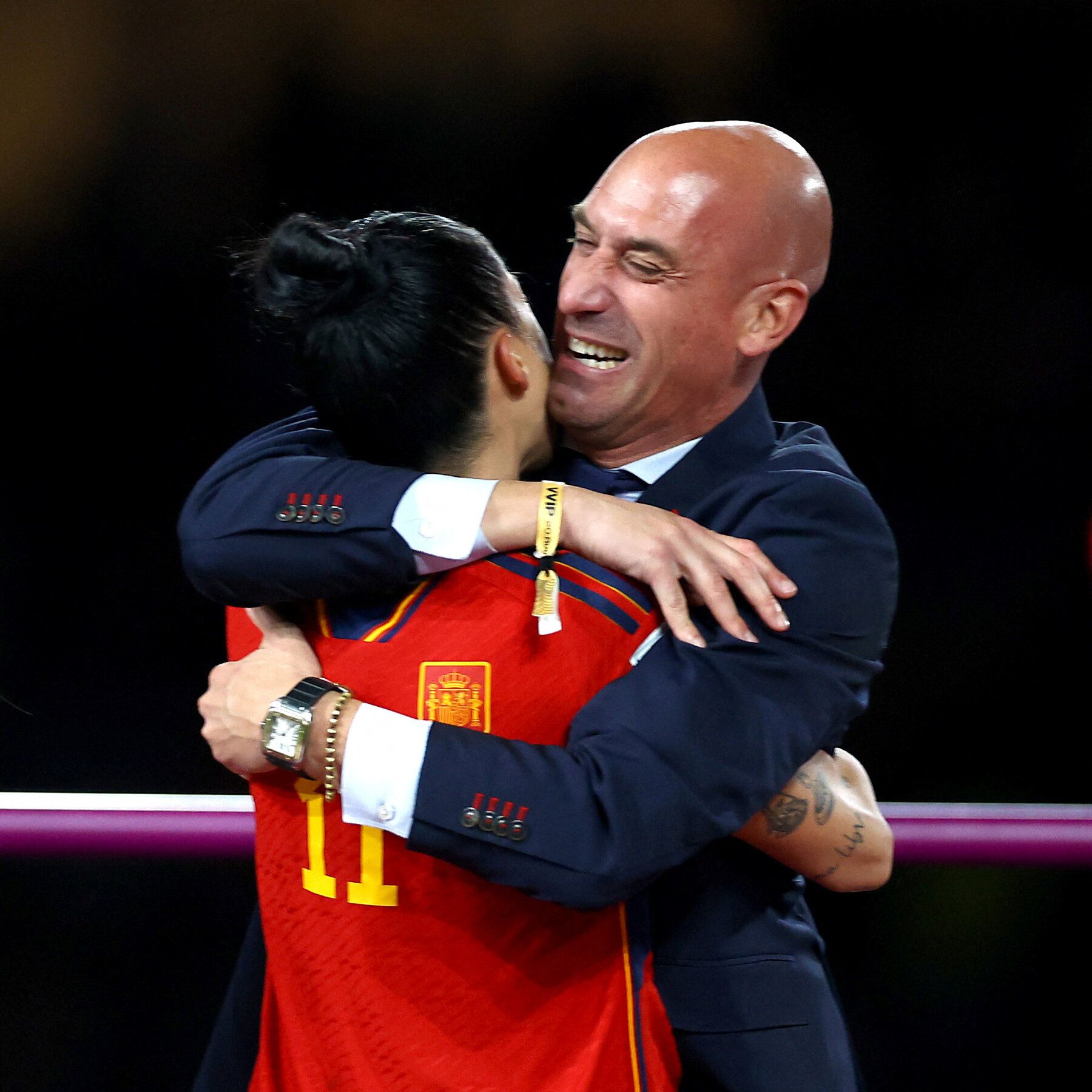 1800x1800 Luis Rubiales Apologizes for Kissing Jennifer Hermoso After World Cup Win