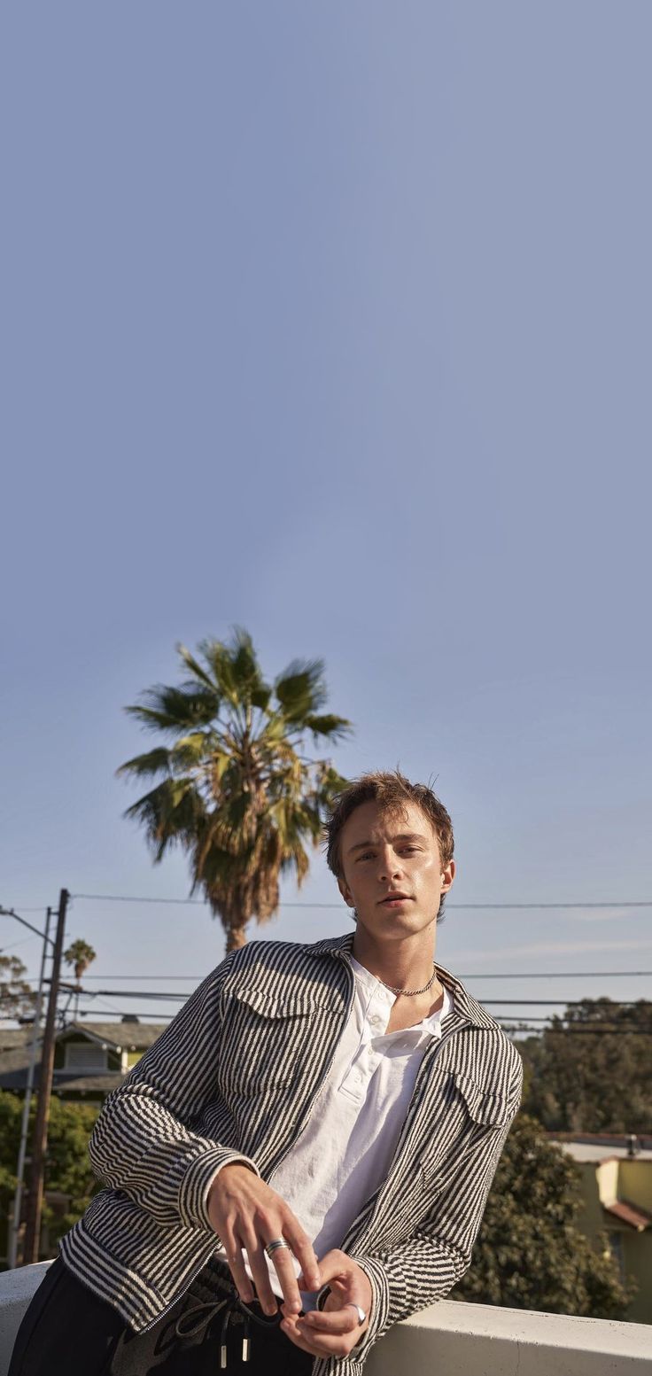 Drew Starkey Wallpapers - Top Free Drew Starkey Backgrounds