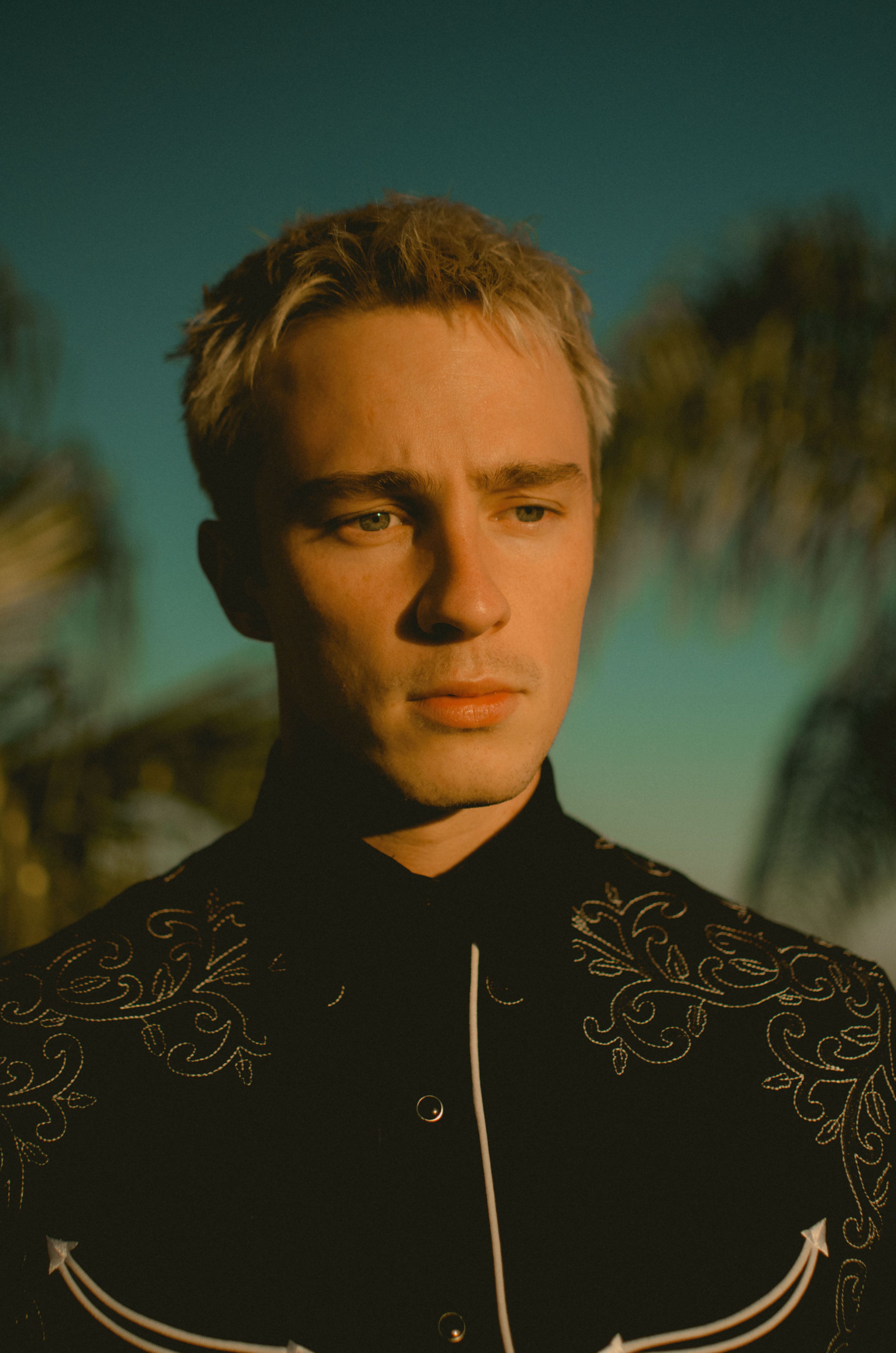 Drew Starkey Wallpapers Top Free Drew Starkey Backgrounds 