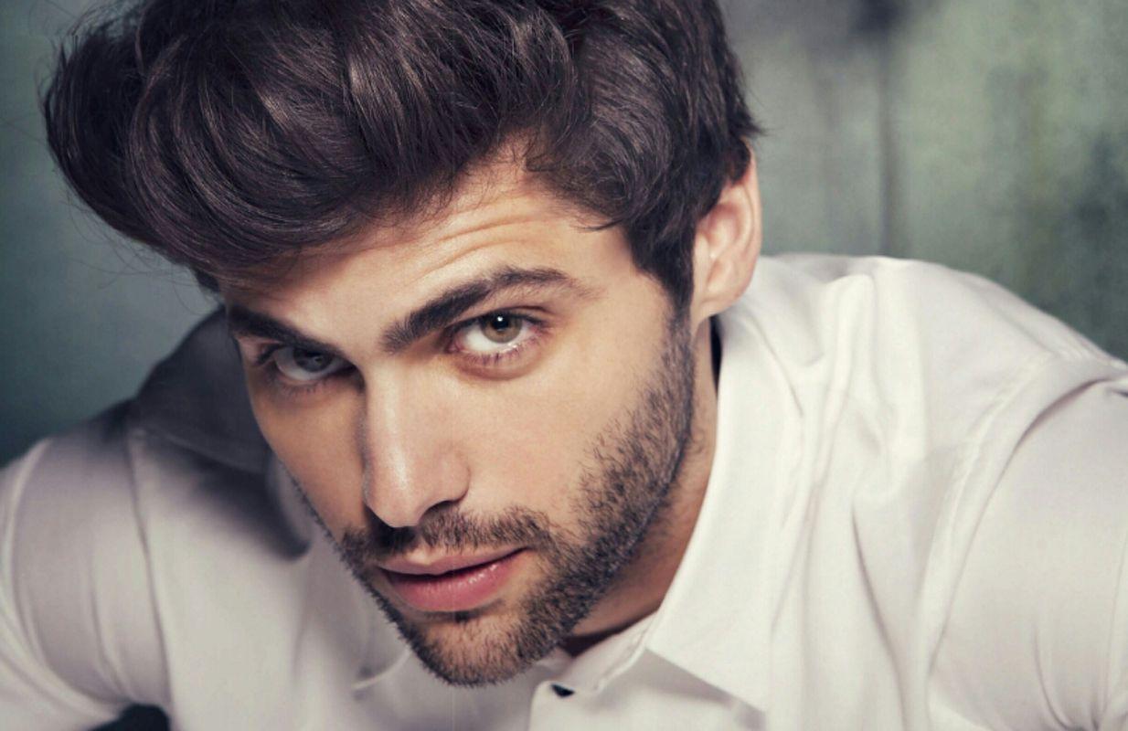 1234x800 Matthew Daddario Wallpaper
