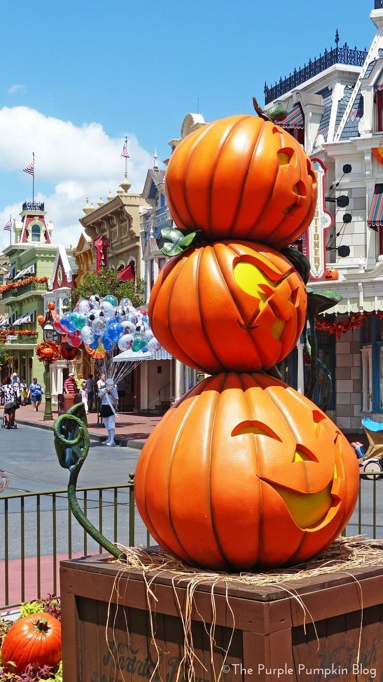 750x1334 Halloween wallpaper iphone