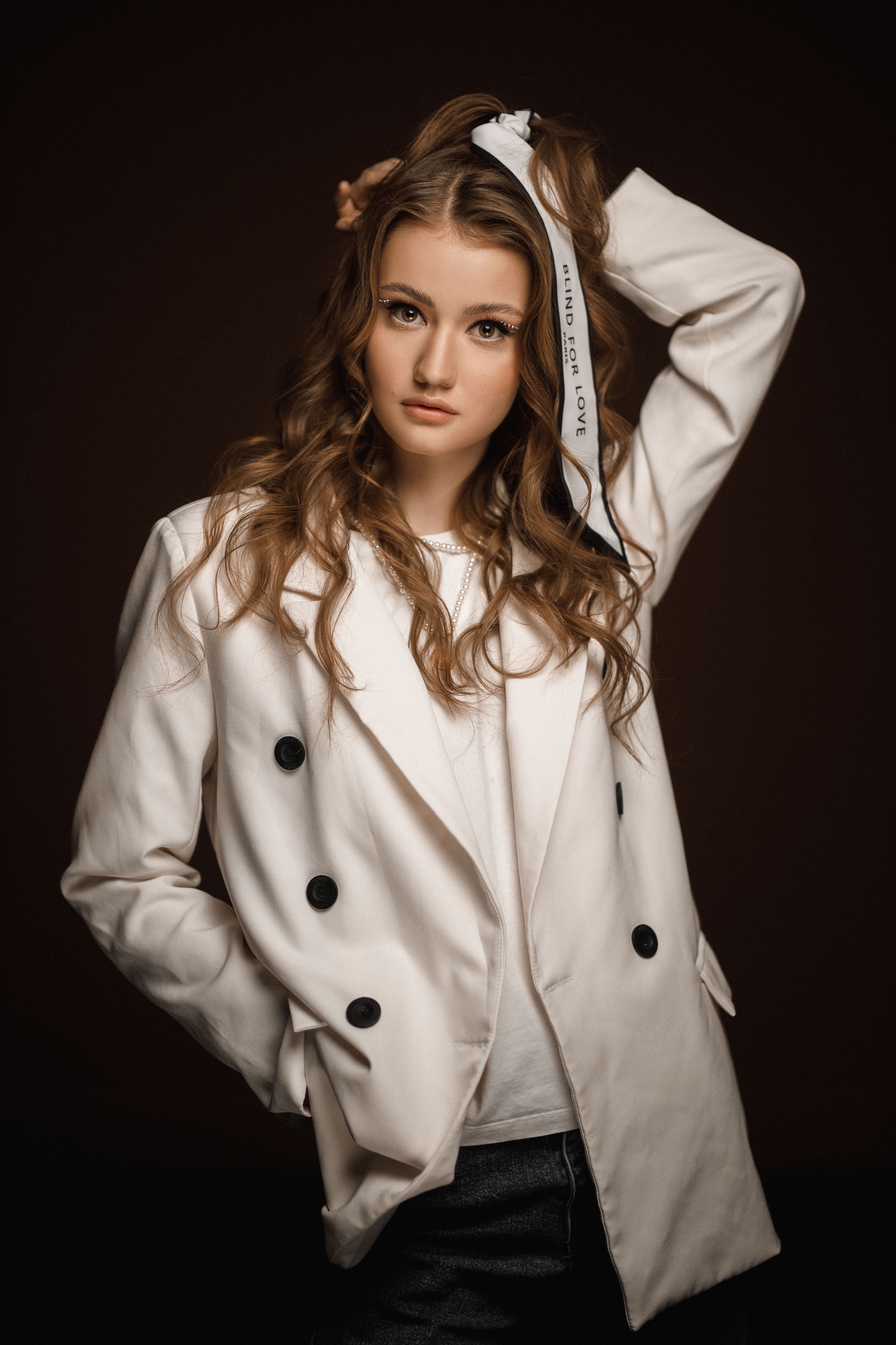 4480x6720 Attractive Young Woman in White Jacket with Black Buttons · Free