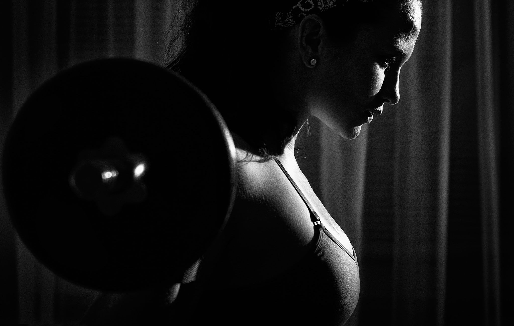 2048x1298 white #black #female #workout #fitness P #wallpaper #hdwallpaper #desktop. Fitness shoot ideas, Fitness, Gym photography