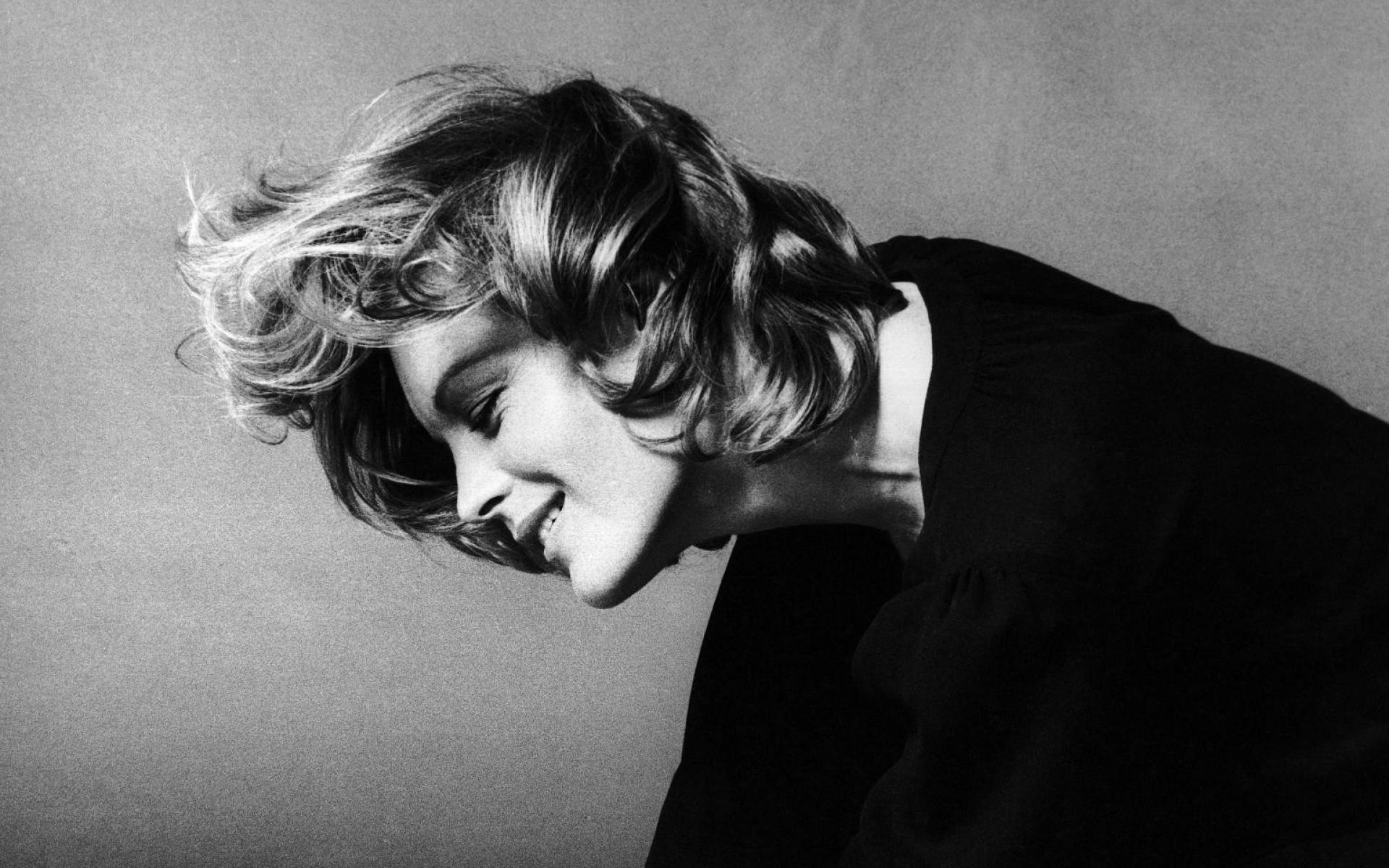 Romy Schneider Wallpapers - Top Free Romy Schneider Backgrounds