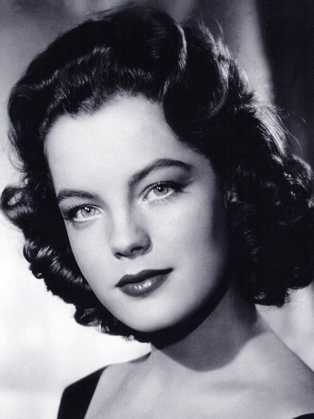 1080x1440 Romy Schneider Picture