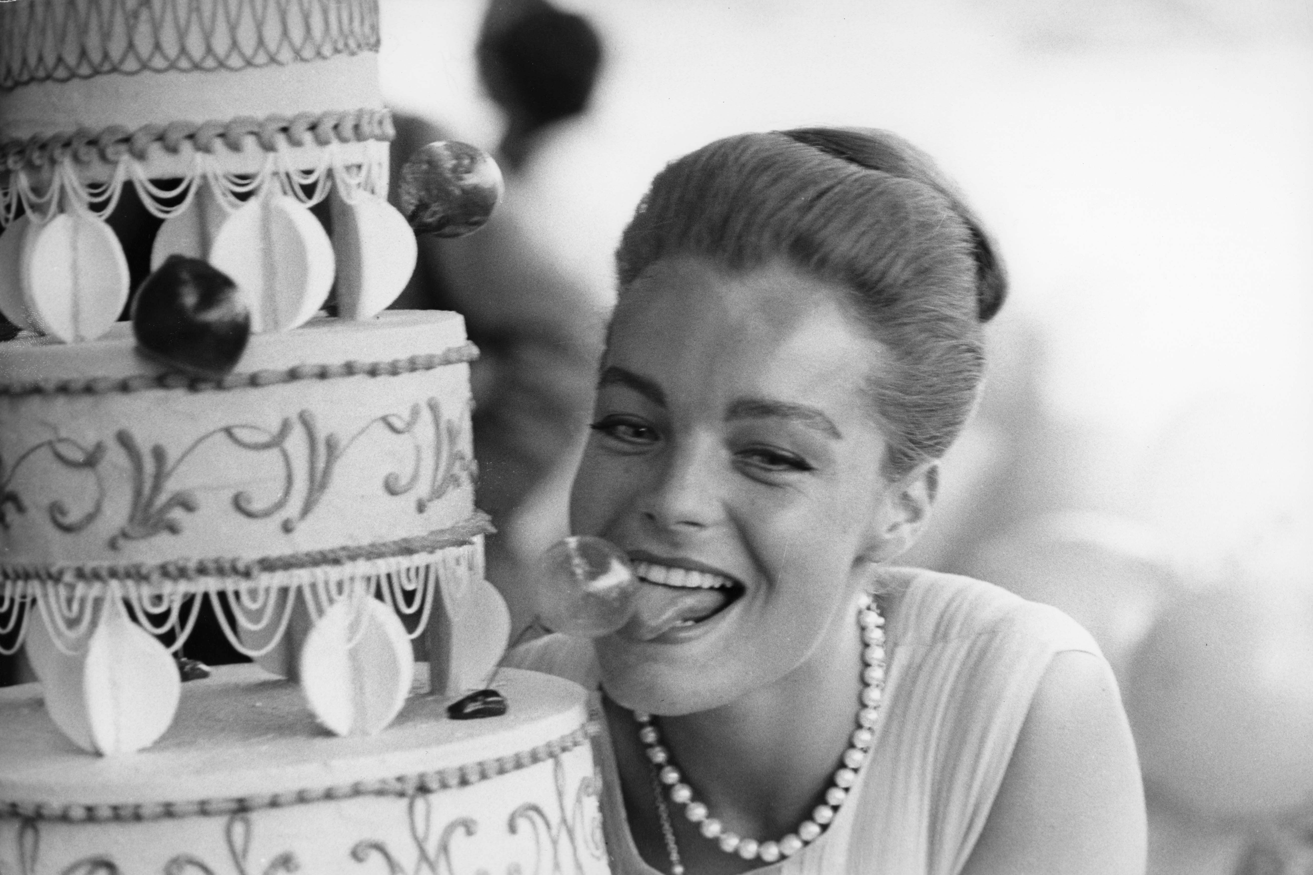 Romy Schneider Wallpapers - Top Free Romy Schneider Backgrounds