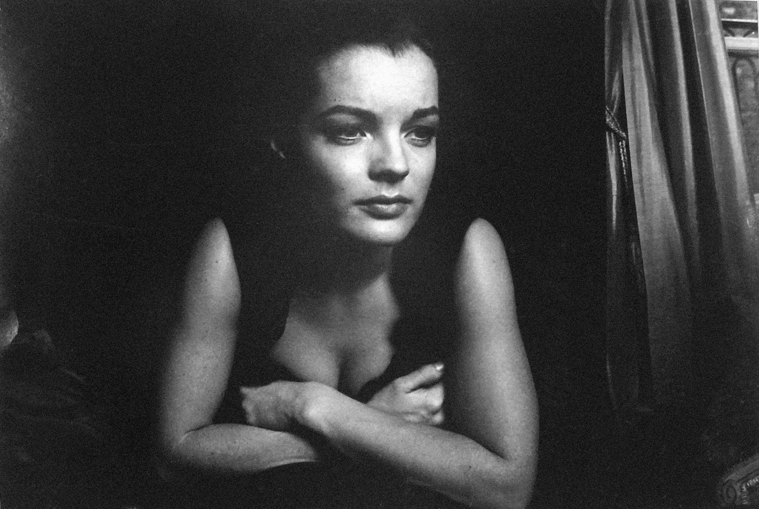 2412x1620 Romy Schneider wallpaper