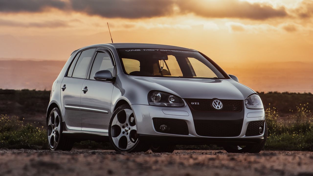 1280x720 Download wallpaper 1280x720 volkswagen golf mk volkswagen, car, front view, gray hd, hdv, 720p HD background