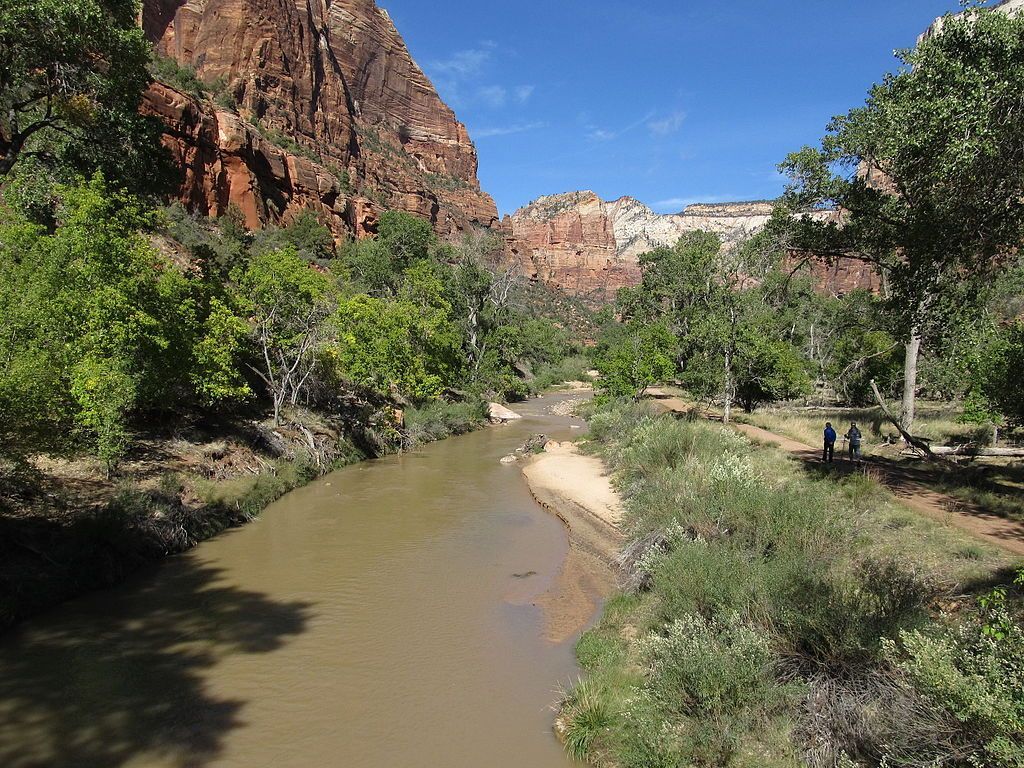 1024x768 Virgin River, Zion National Park
