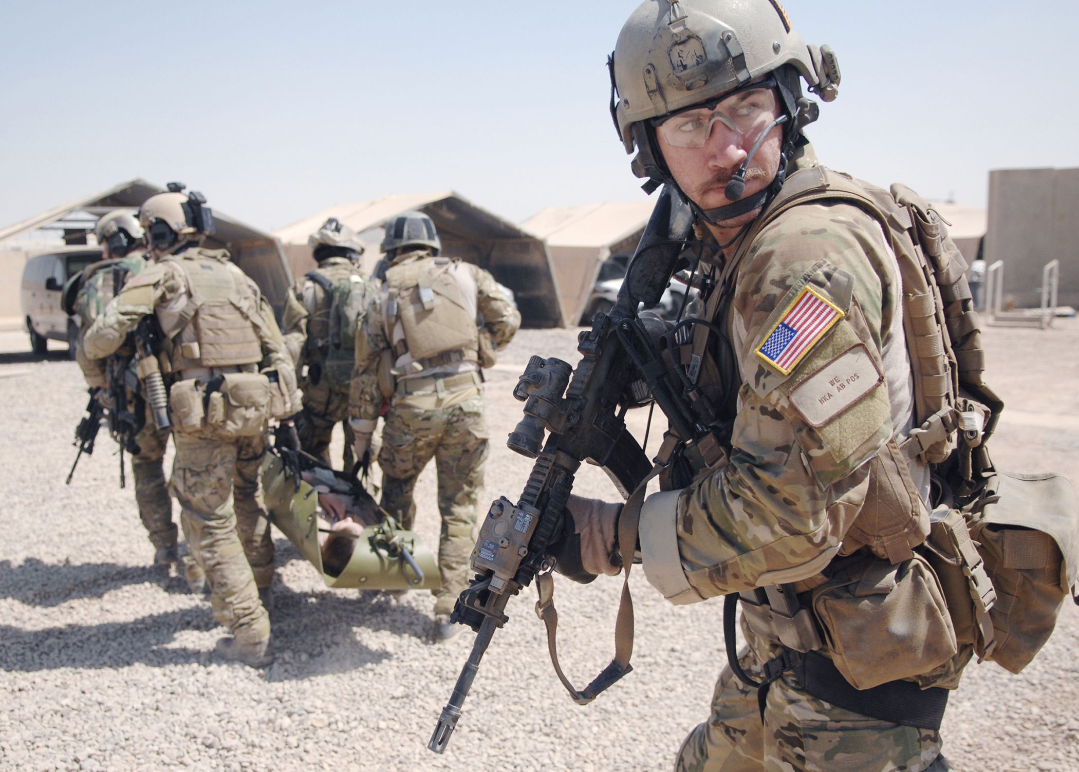 2100x1503 US Air Force Uniforms Desktop Wallpaper