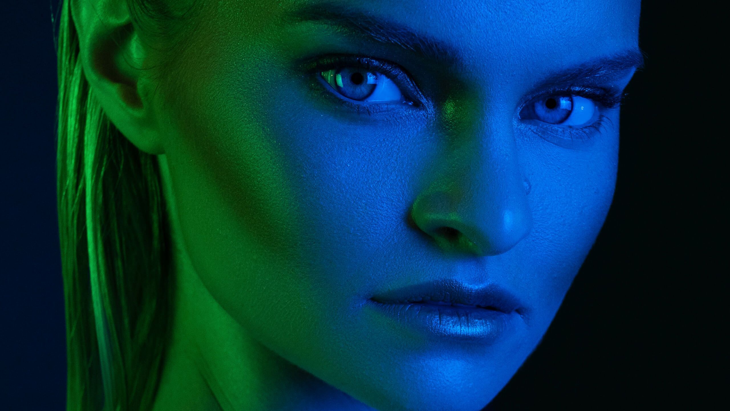 2560x1440 Using color effectively in portrait photography