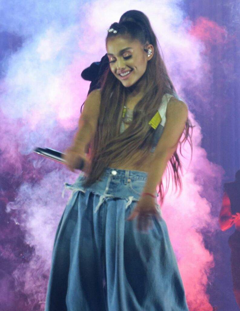 793x1024 Dangerous Woman Tour ♡. Ariana Grande Amino
