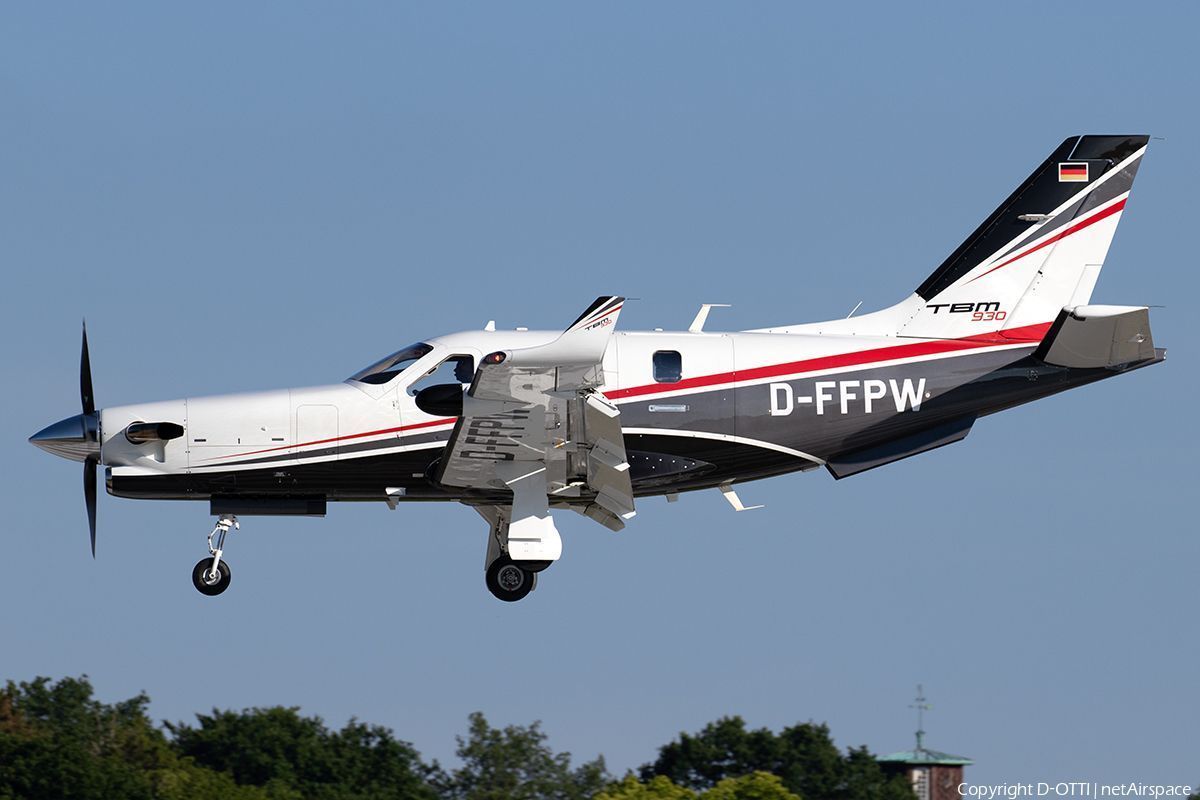 1200x800 Private) Socata TBM 930 (D FFPW). Photo 510950 • NetAirspace