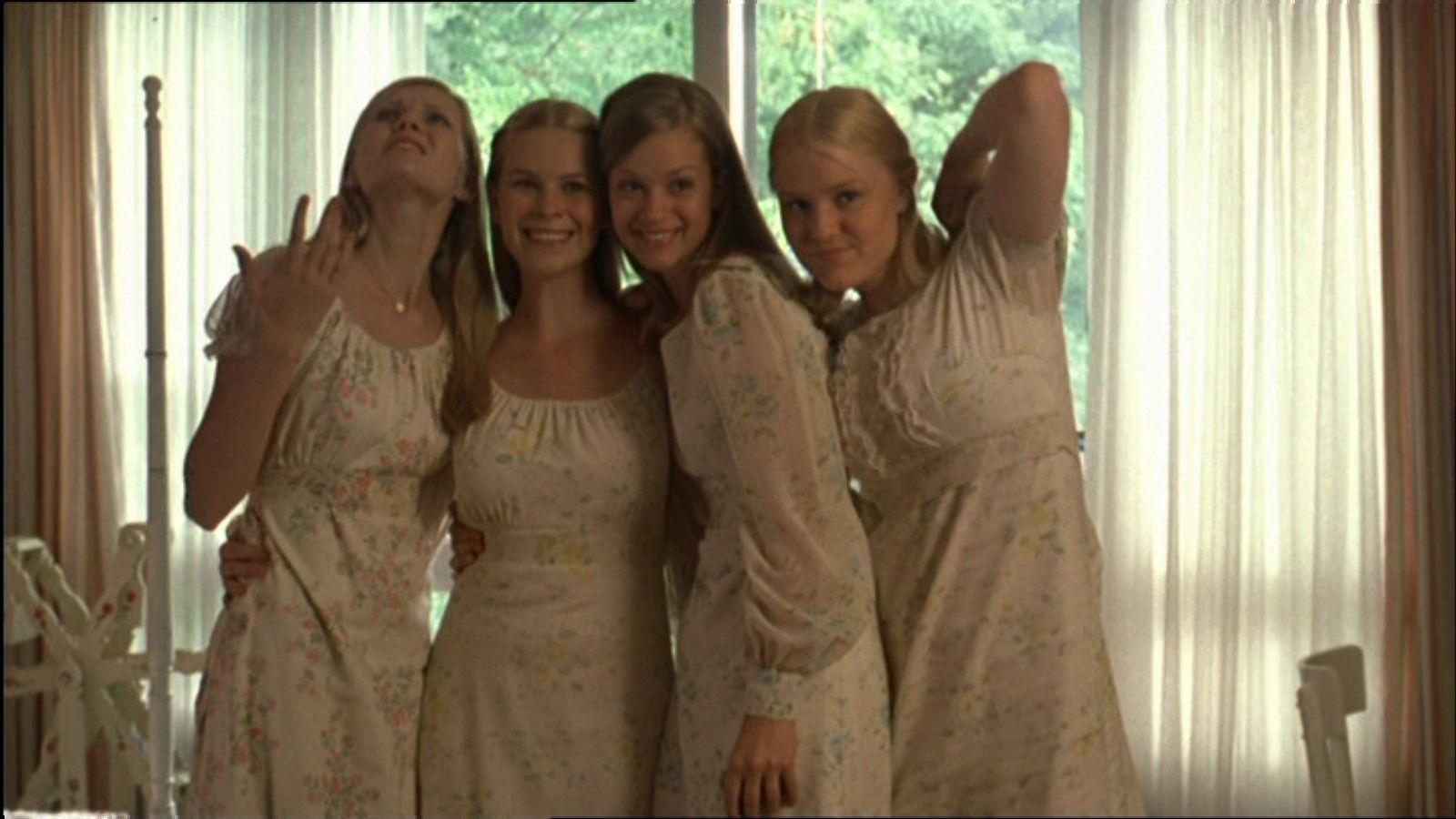 1600x900 Forum: The Virgin Suicides / The Dissolve
