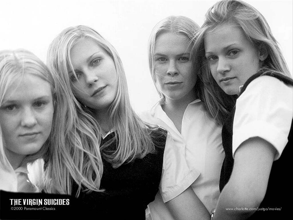 1024x768 Lux, Mary, Bonnie & Therese Virgin Suicides Wallpaper