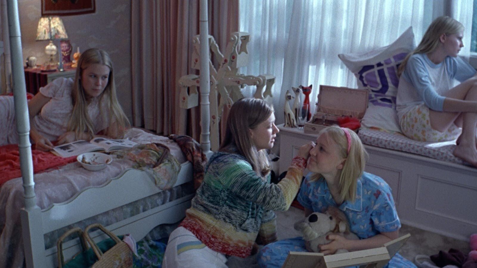 1600x900 Forget Not the Afflicted: The Virgin Suicides (2000)