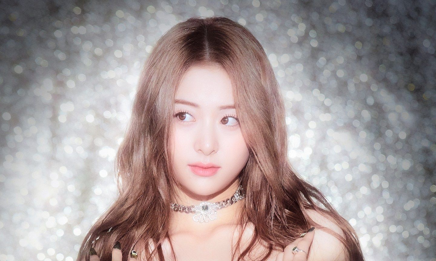 Huh Yun-jin Wallpapers - Top Free Huh Yun-jin Backgrounds - WallpaperAccess