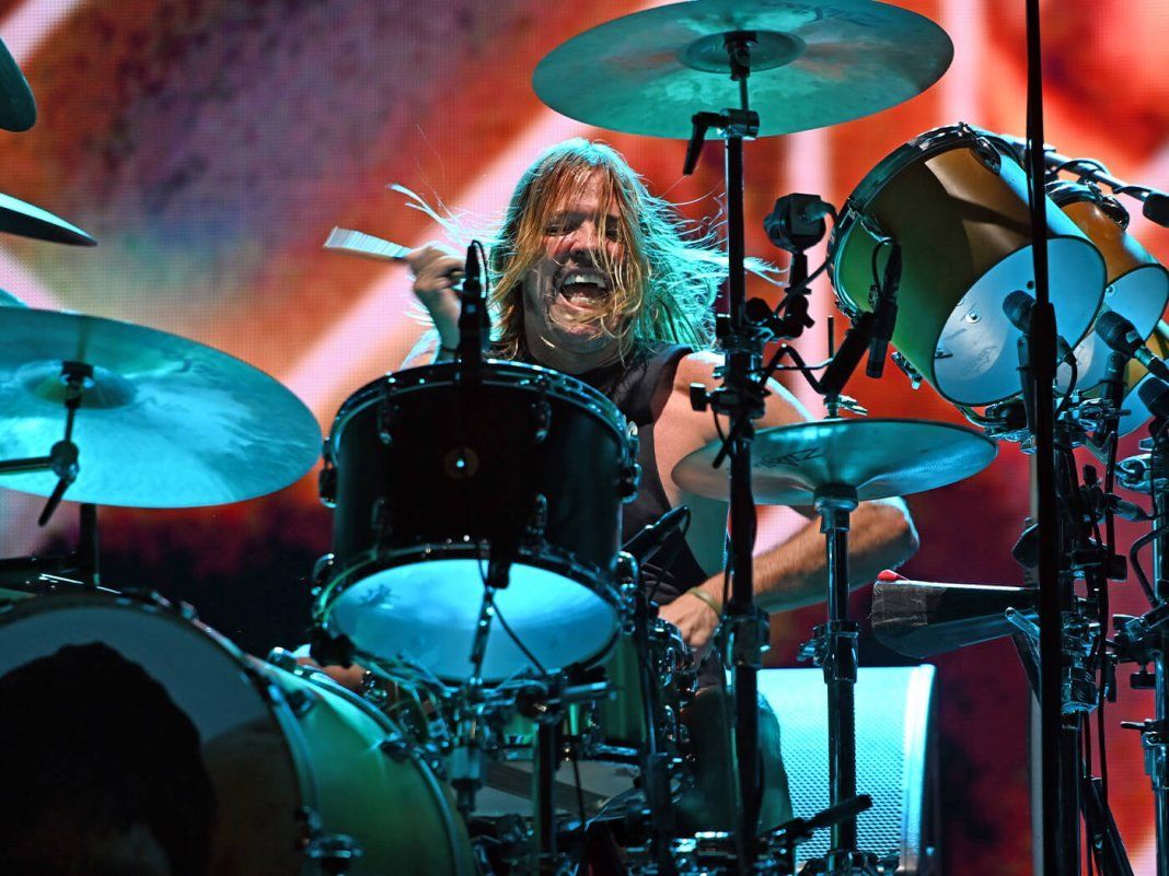 1068x801 Taylor Hawkins, drummer of the Foo Fighters, announces a new album with The Coattail Riders