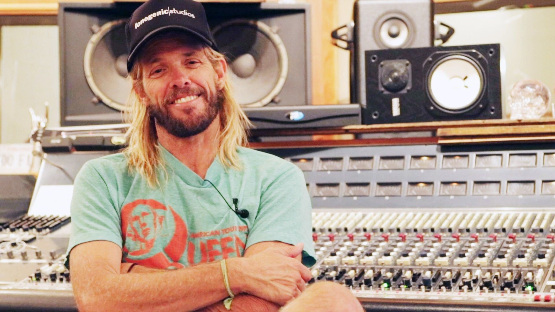 1920x1080 Taylor Hawkins Dead: Photo of His Life and Career in Foo Fighters