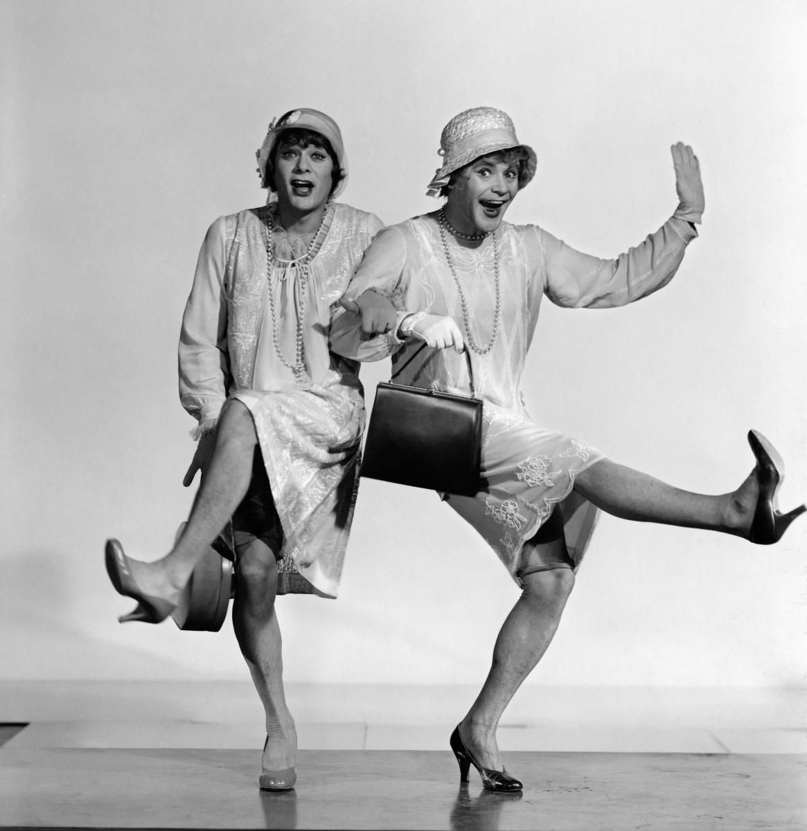1165x1200 Some Like It Hot