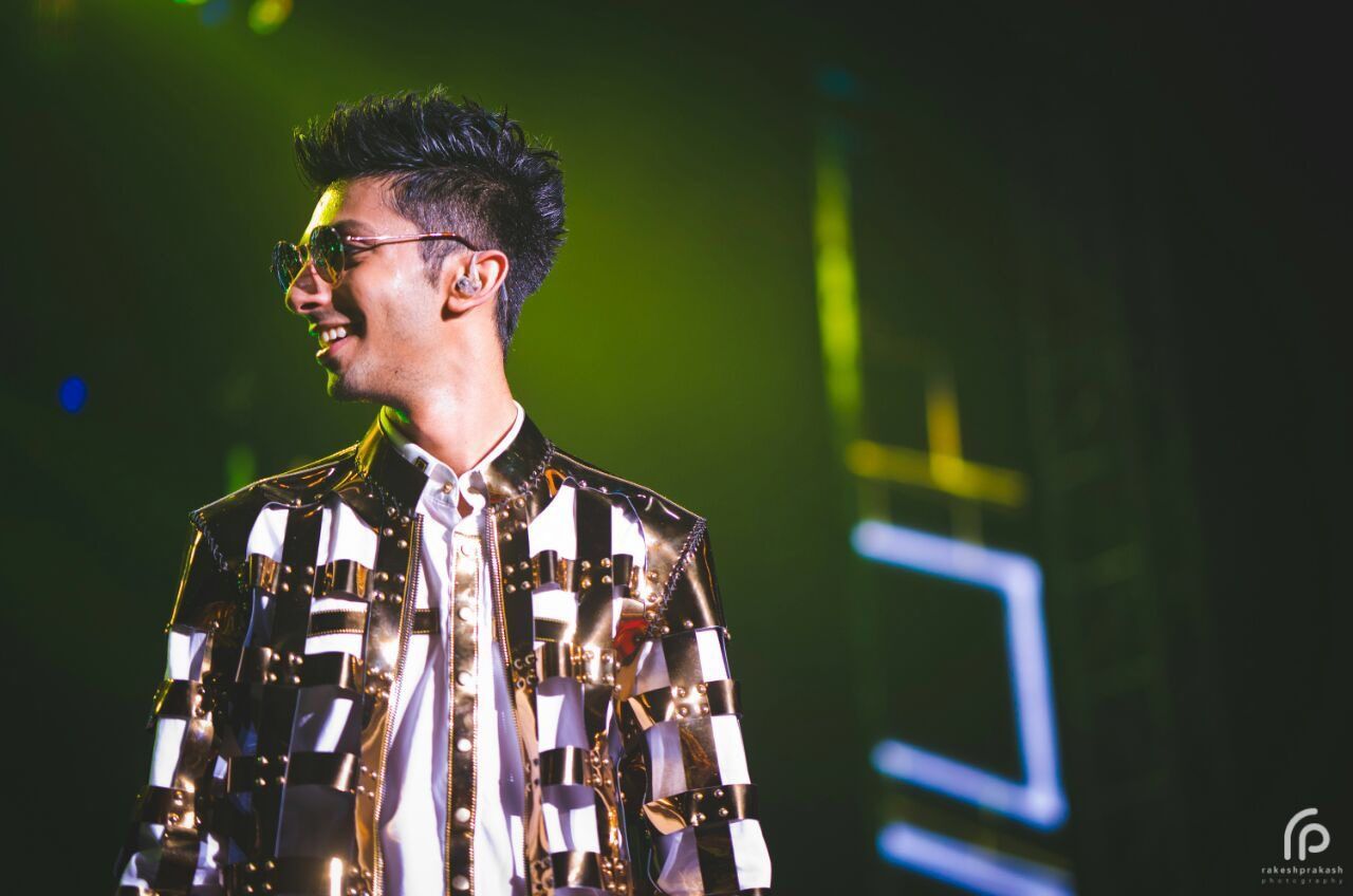 1280x848 Anirudh Ravichander on X: #AnirudhliveinDubai is exactly a week away :) #April29. Let's go crazy ! / X