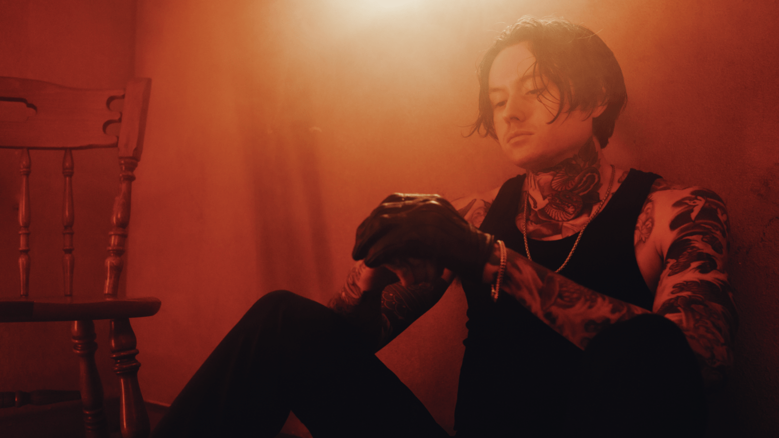 1600x900 Don't make BAD OMENS your life: NOAH SEBASTIAN wants his peace of mind