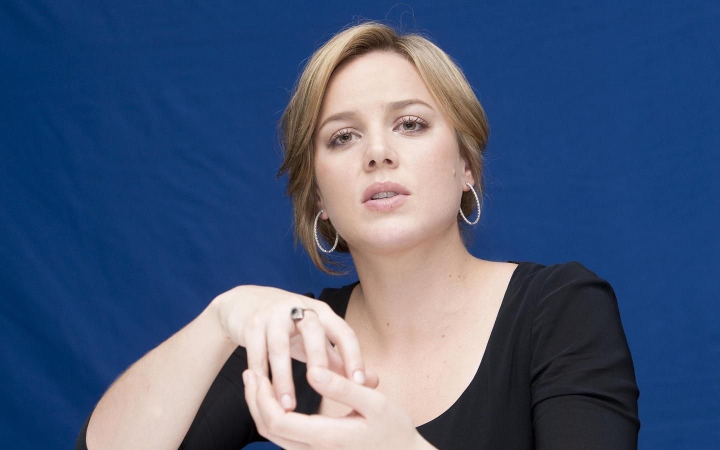 1440x900 Abbie Cornish Sucker Punch Press