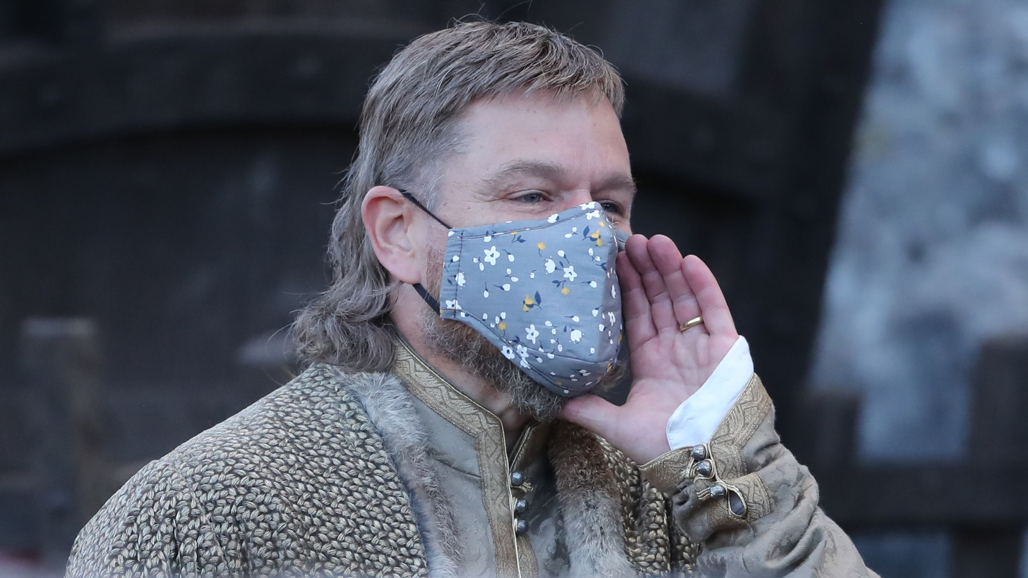 2048x1152 Matt Damon, Jodie Comer and Adam Driver seen on set of the Last Duel in Ireland