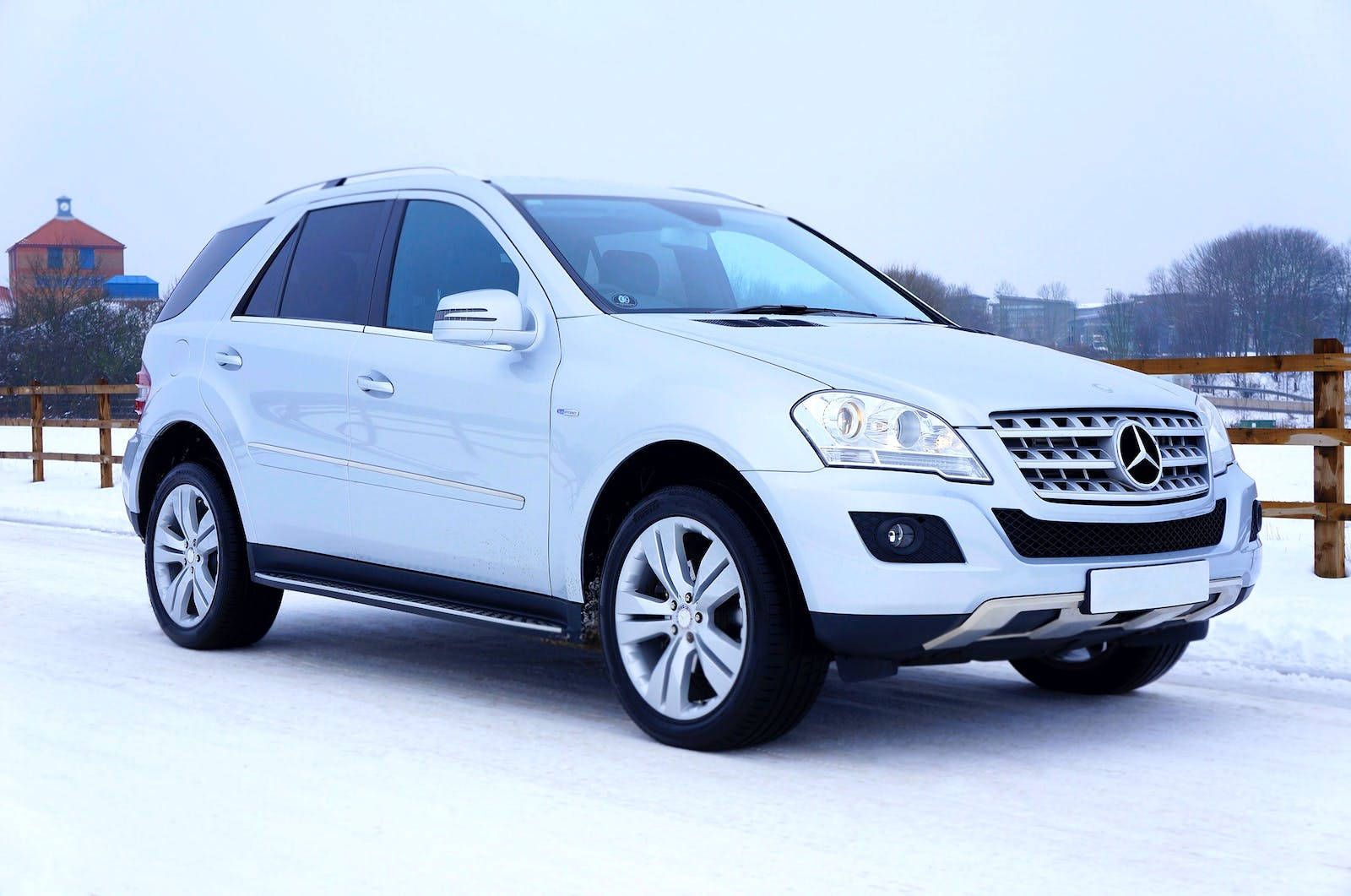 1600x1061 Mercedes Benz Wallpaper