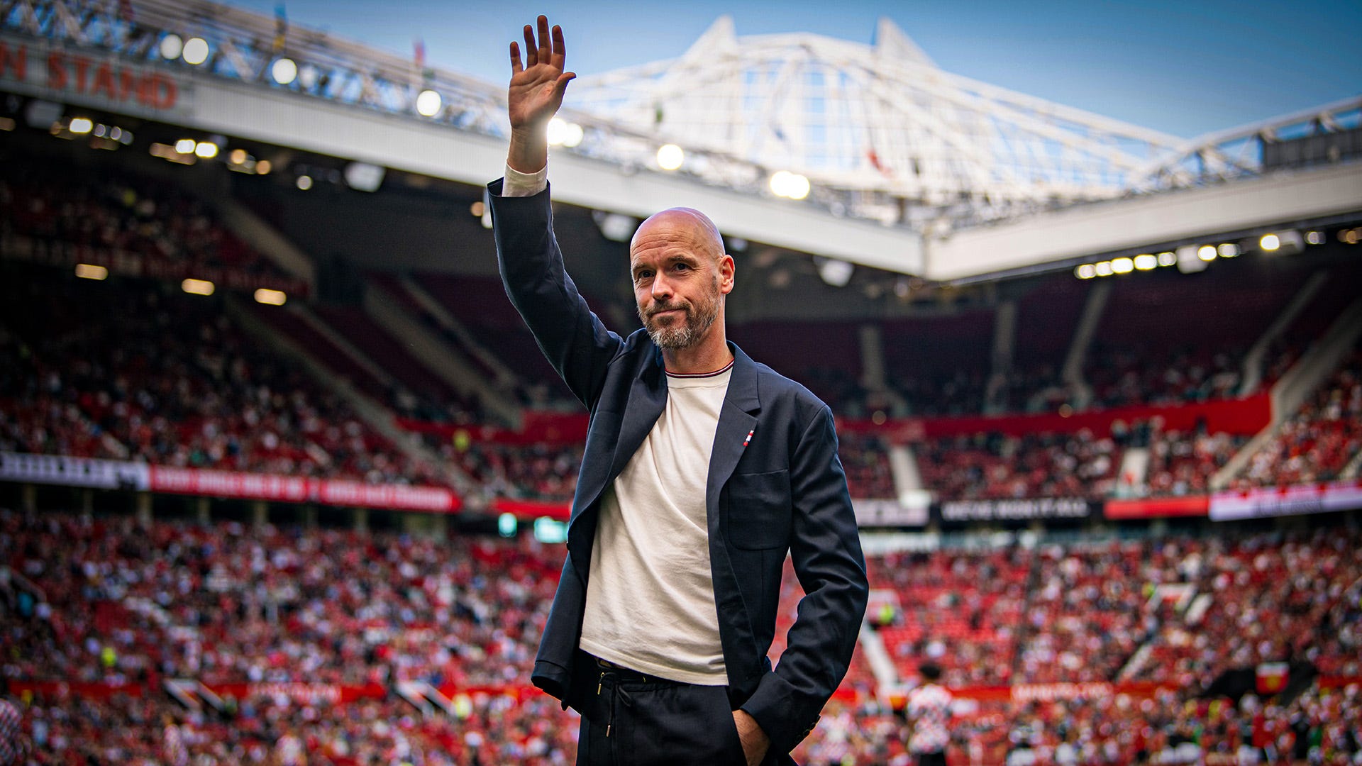 1920x1080 The ultimate Manchester United season preview: Ignore Ronaldo Ten Hag gets this right he'll be the new king of Old Trafford. Goal.com Singapore