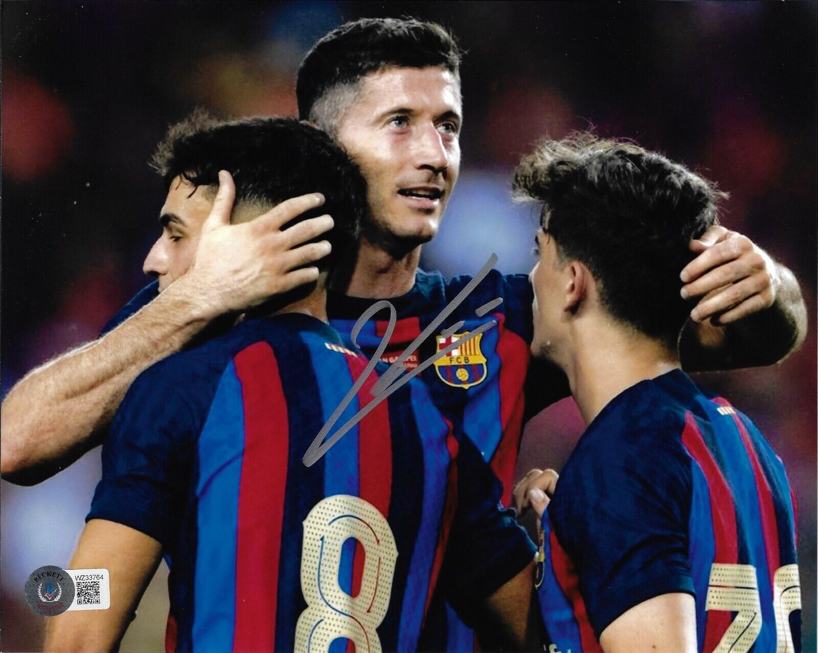 1600x1278 Barcelona Robert Lewandowski 8x10 Signed Gavi Pedri Photo Beckett BAS Witnessed