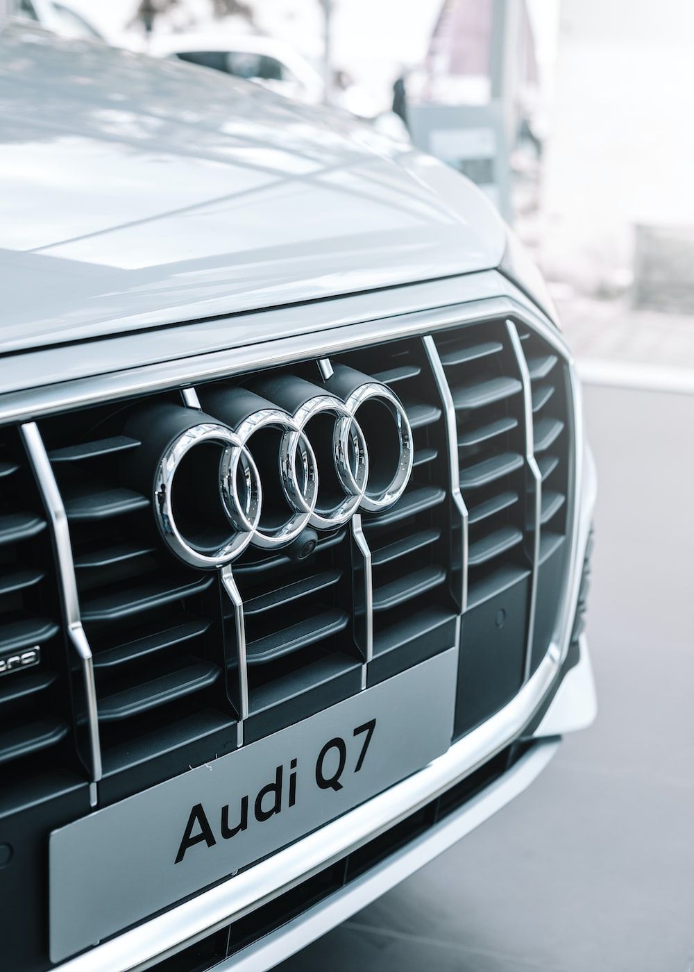 1000x1400 Audi Q7 Picture. Download Free Image