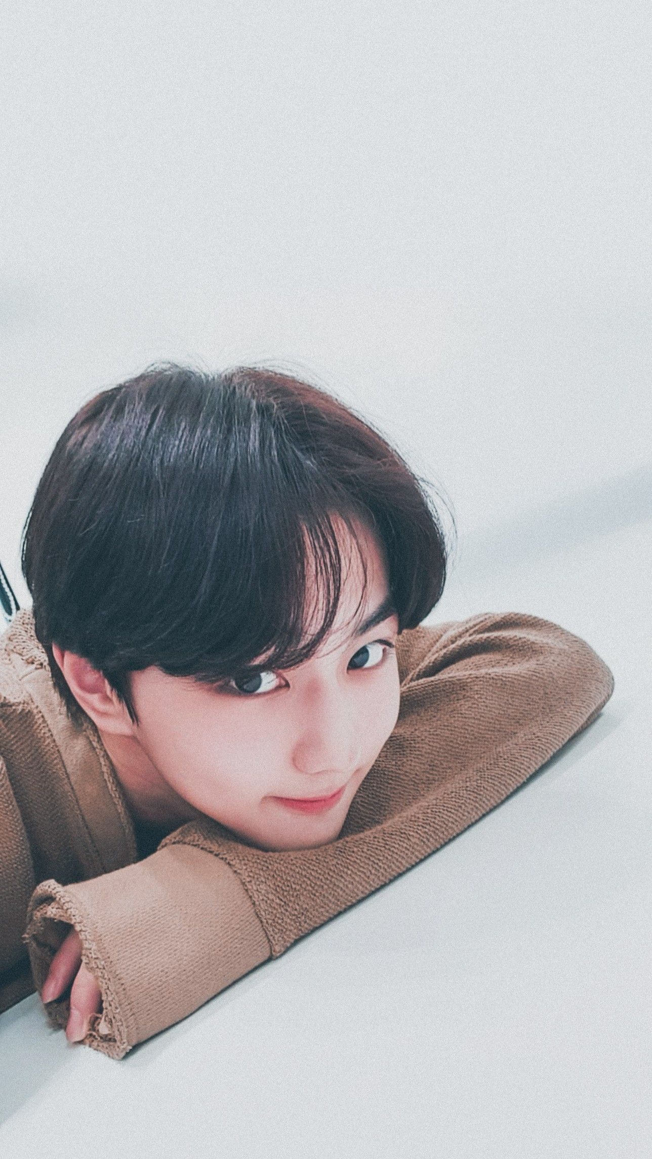 1288x2289 ° e n h y p e n °