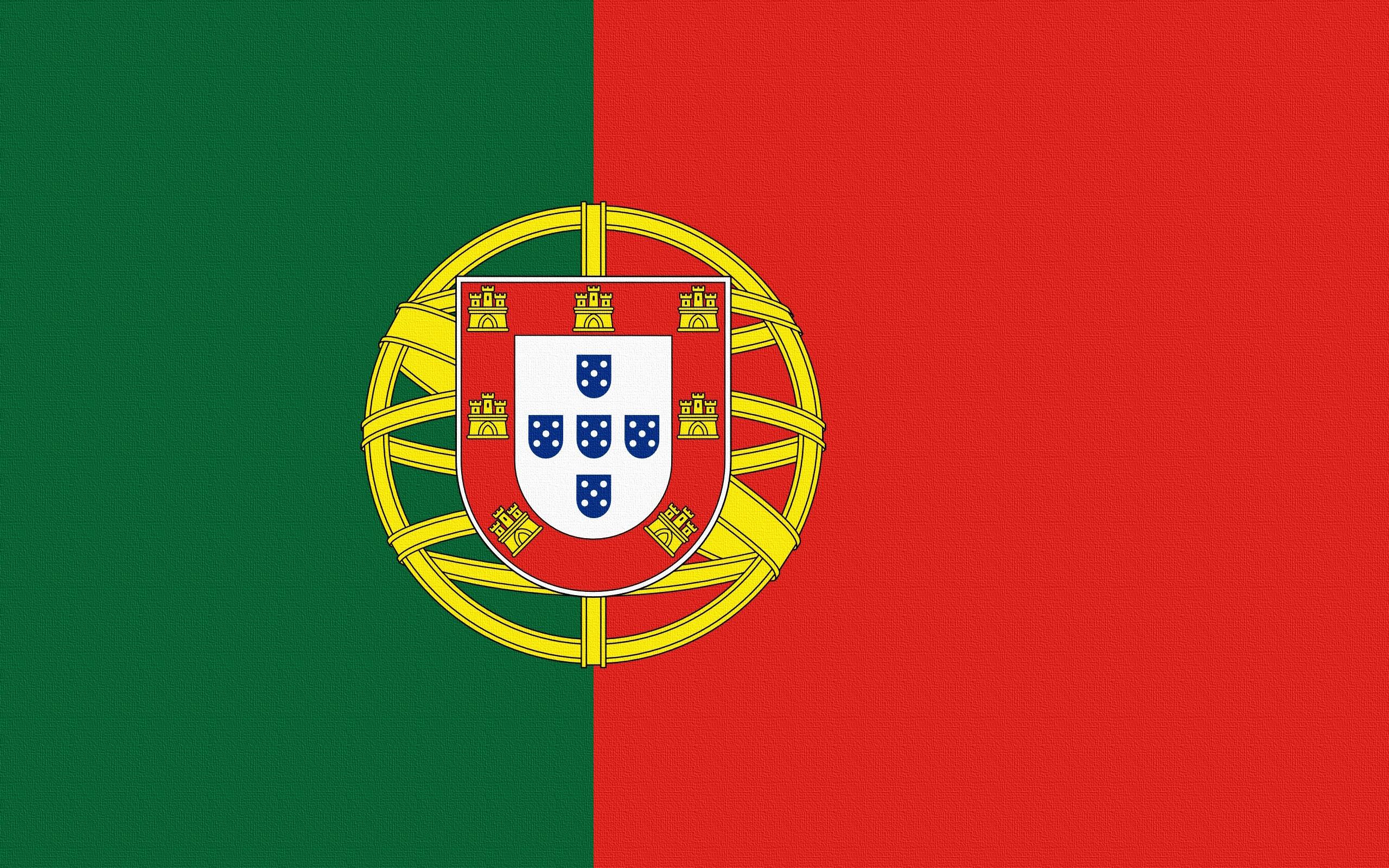 2560x1600 Download wallpaper 2560x1600 emblem, portugal, flag widescreen 16:10 HD background