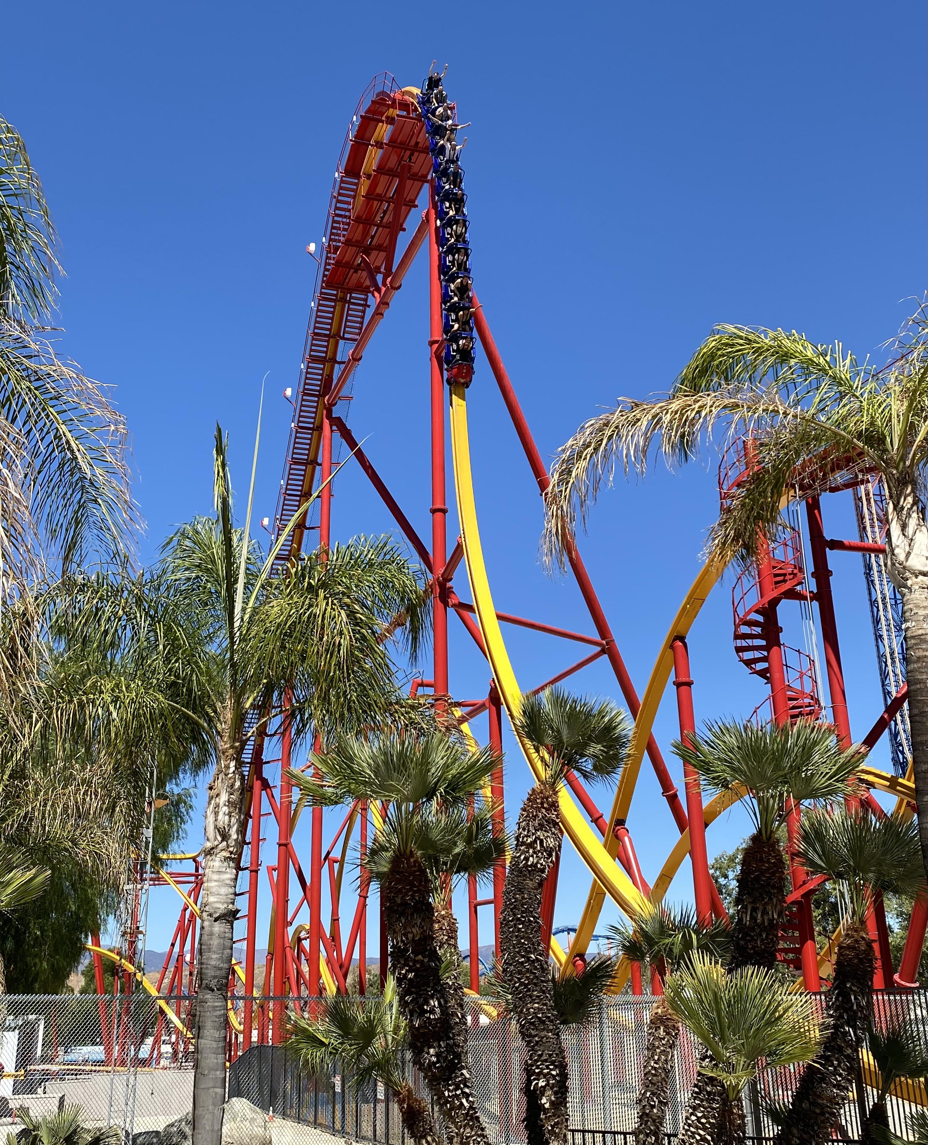 2965x3660 First Time At [Six Flags Magic Mountain] And Hitting 200th Credit! 9 21 [Trip Report] In Comments