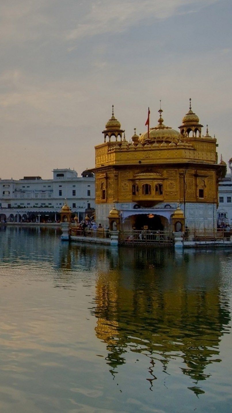 806x1433 Sri Harmandir Sahib Temple Wallpaper Download