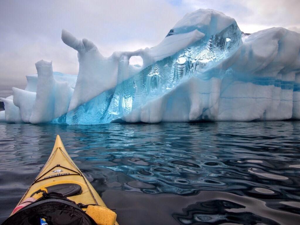 1024x768 Iceberg Wallpaper HD